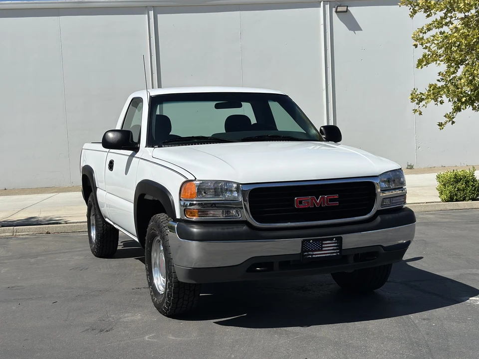 2000 GMC Sierra 1st Gen - Image 7 of 31