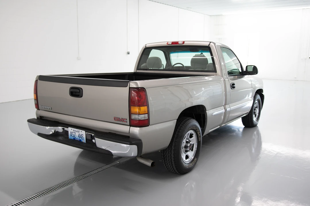 2000 GMC Sierra 2nd Gen - Image 17 of 31