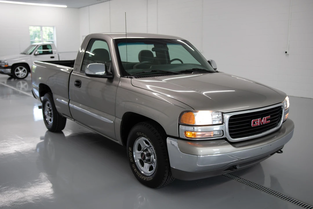 2000 GMC Sierra 2nd Gen - Image 21 of 31