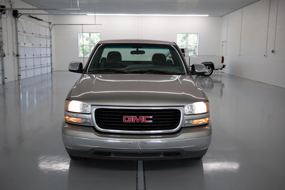 2000 GMC Sierra 2nd Gen - Image 6 of 31
