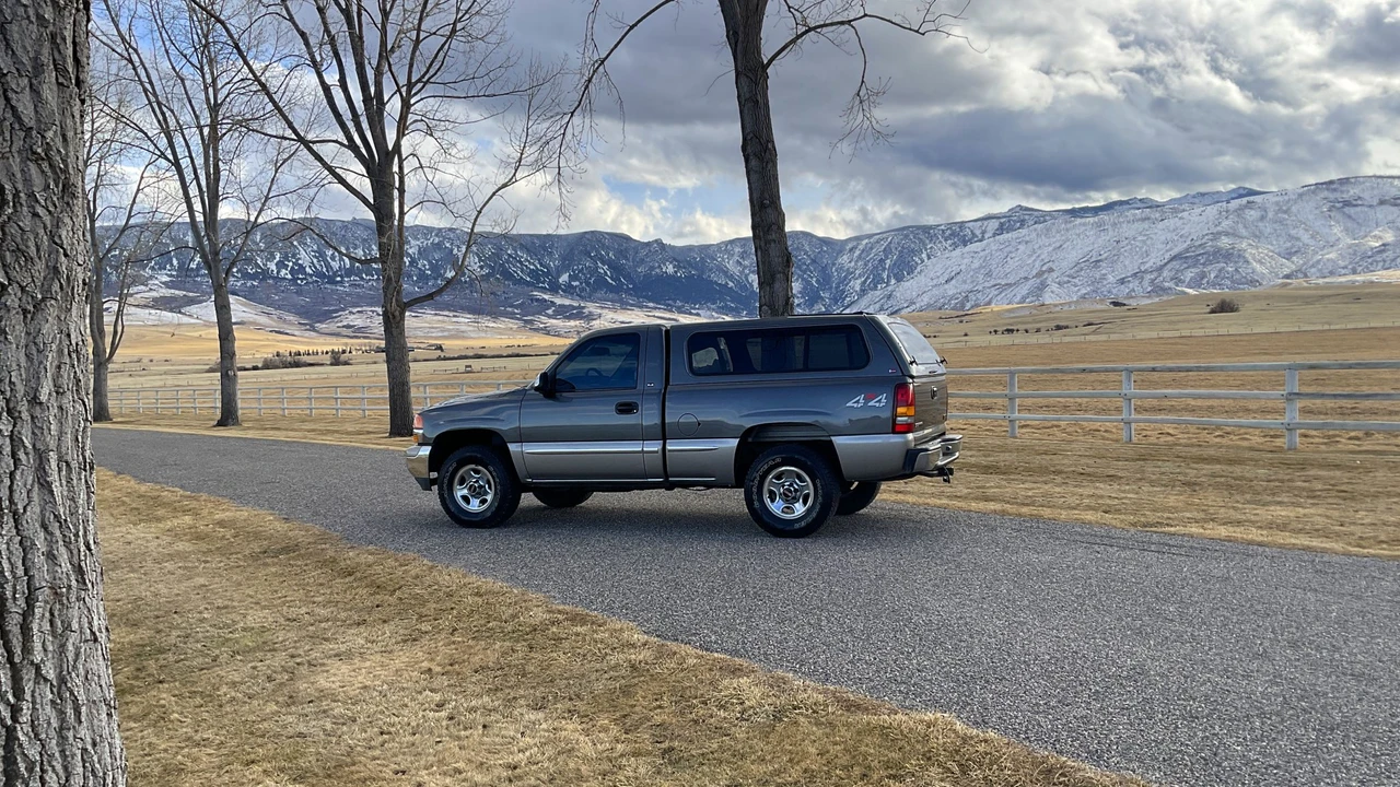 2000 GMC Sierra 2nd Gen - Image 16 of 31