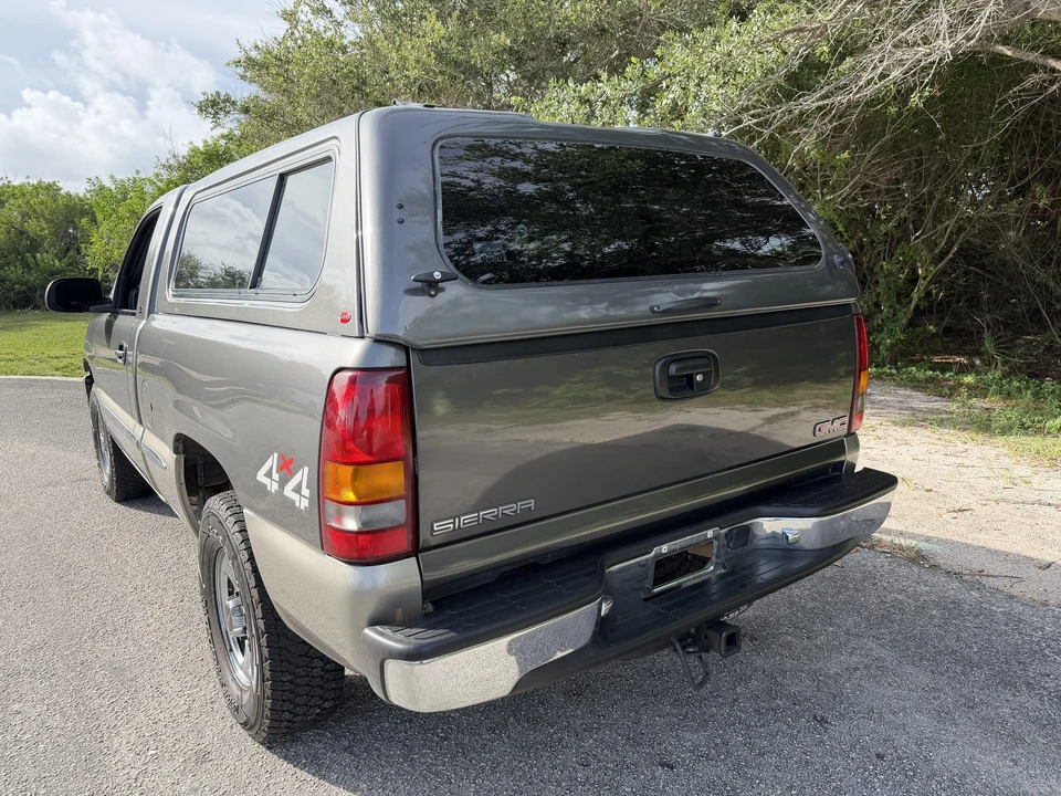 2000 GMC Sierra 2nd Gen - Image 26 of 31