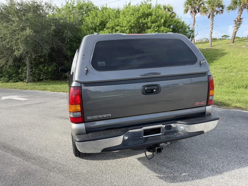 2000 GMC Sierra 2nd Gen - Image 27 of 31