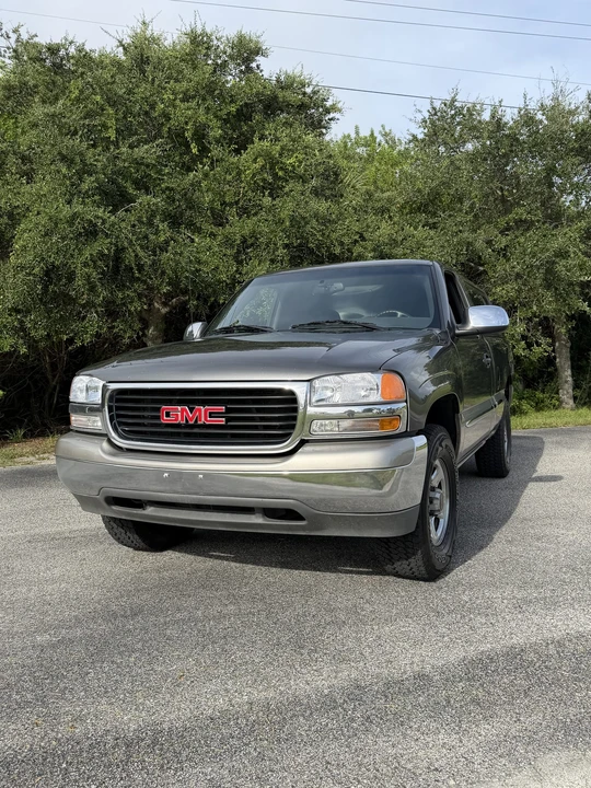 2000 GMC Sierra 2nd Gen - Image 18 of 31