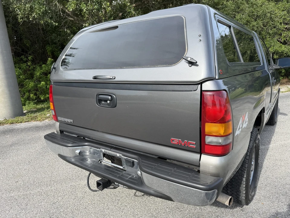 2000 GMC Sierra 2nd Gen - Image 29 of 31