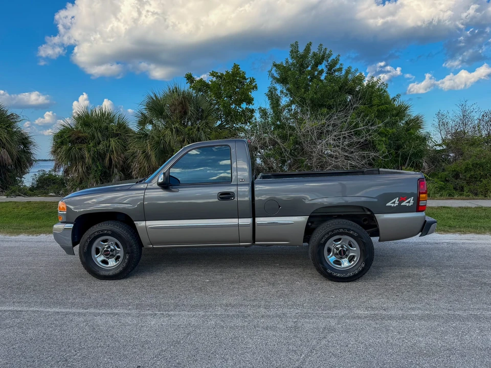 2000 GMC Sierra 2nd Gen - Image 15 of 31
