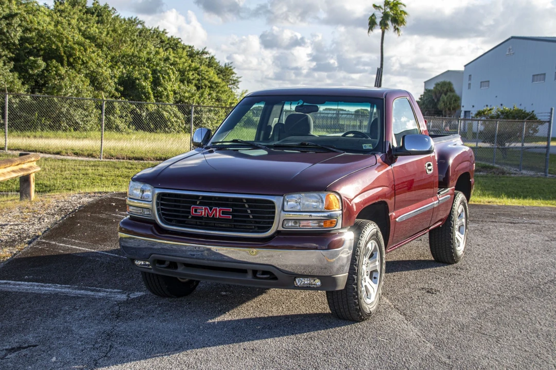 2000 GMC Sierra 2nd Gen - Image 14 of 31