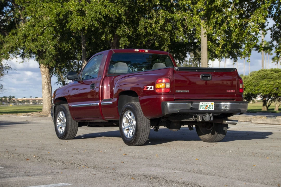 2000 GMC Sierra 2nd Gen - Image 20 of 31