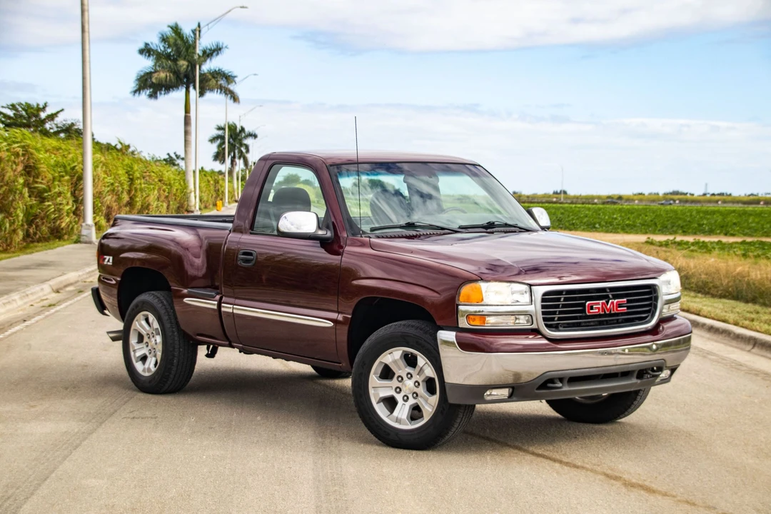 2000 GMC Sierra 2nd Gen - Image 12 of 31