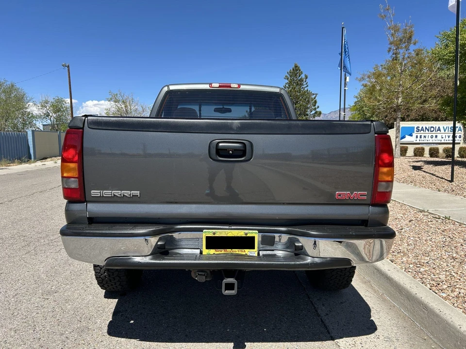 2000 GMC Sierra 2nd Gen - Image 7 of 31