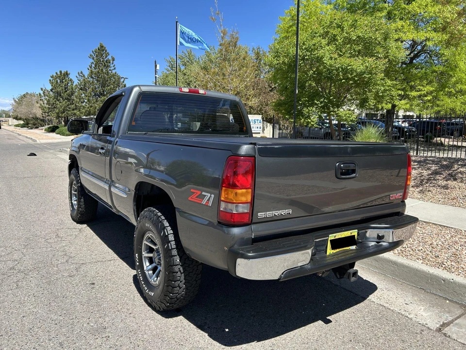 2000 GMC Sierra 2nd Gen - Image 8 of 31
