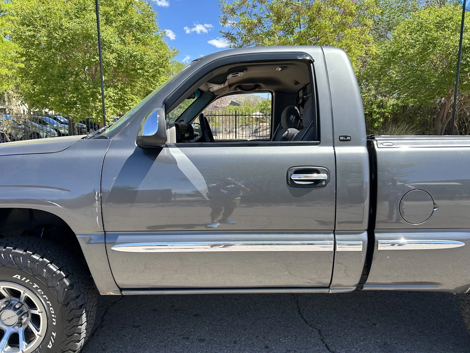 2000 GMC Sierra 2nd Gen - Image 12 of 31