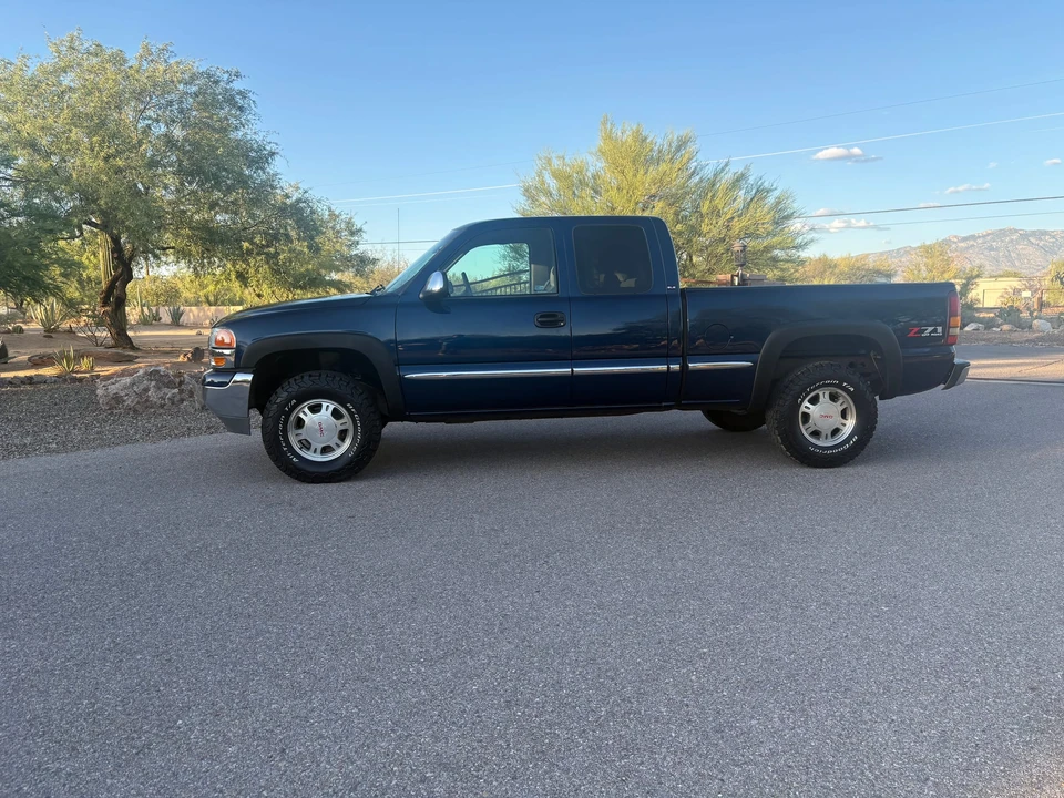 2000 GMC Sierra 2nd Gen - Image 18 of 31