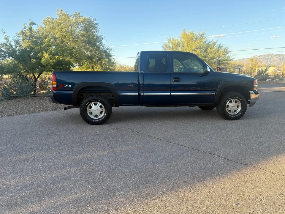 2000 GMC Sierra 2nd Gen - Image 11 of 31