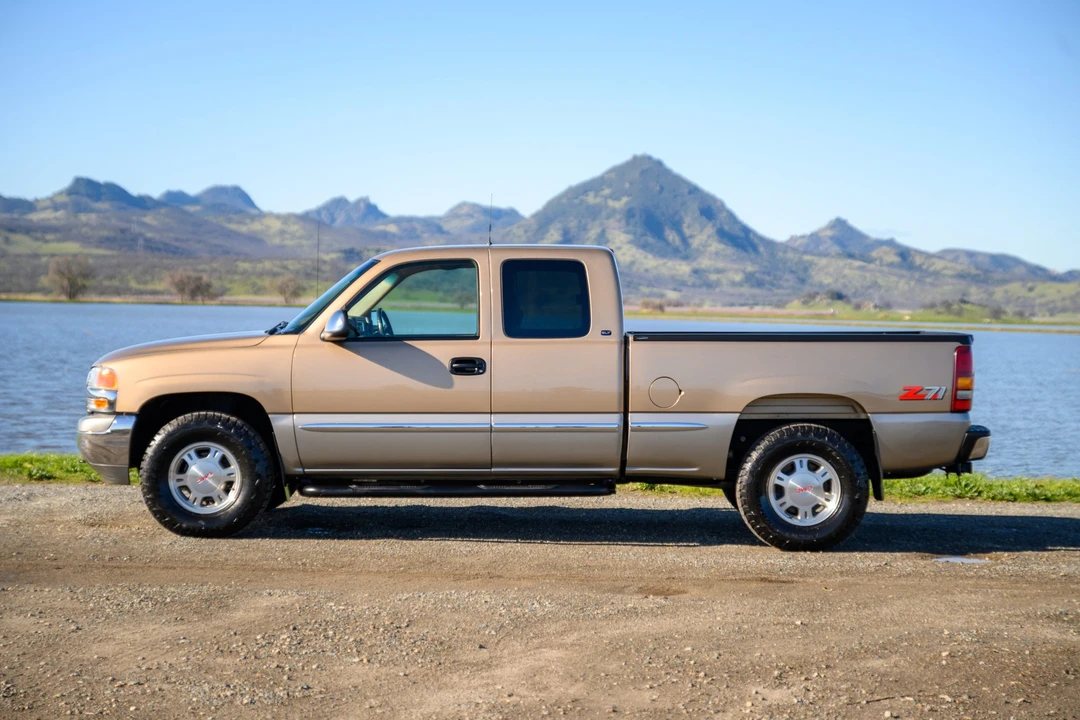 2000 GMC Sierra 2nd Gen - Image 28 of 31