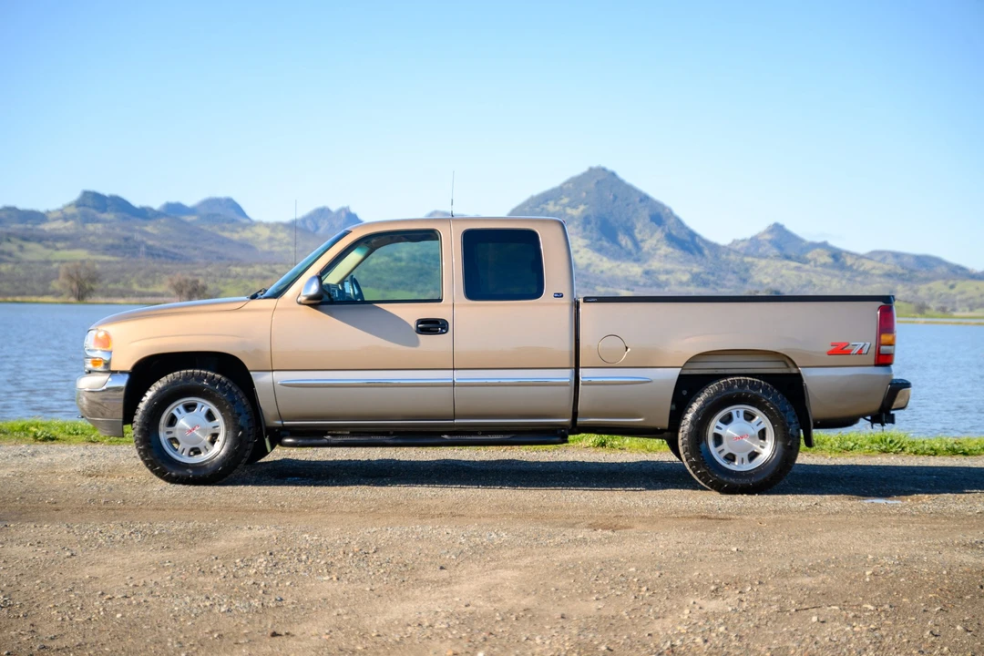 2000 GMC Sierra 2nd Gen - Image 29 of 31