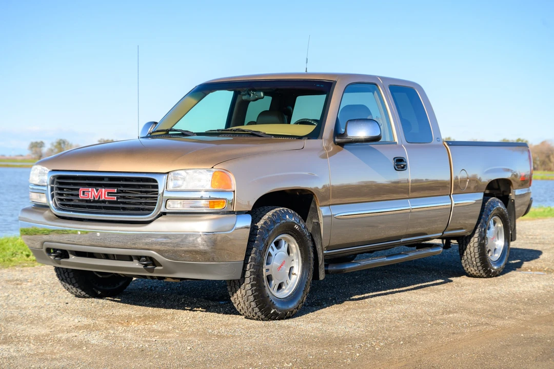 2000 GMC Sierra 2nd Gen - Image 11 of 31