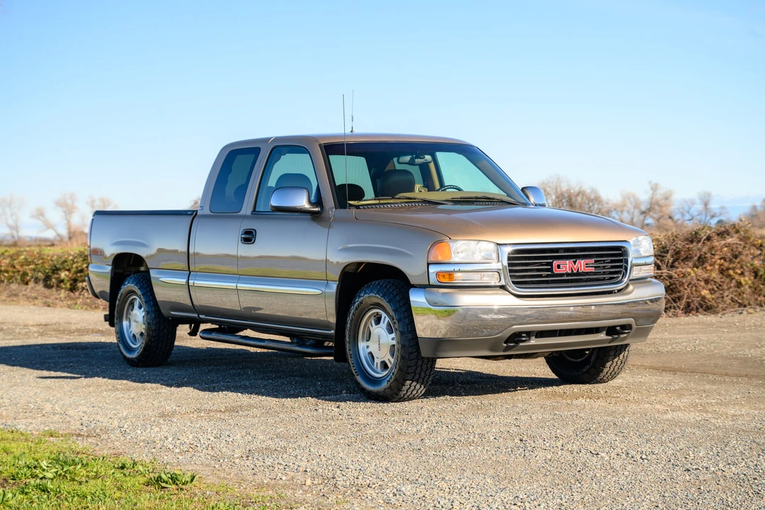 2000 GMC Sierra 2nd Gen - Image 16 of 31
