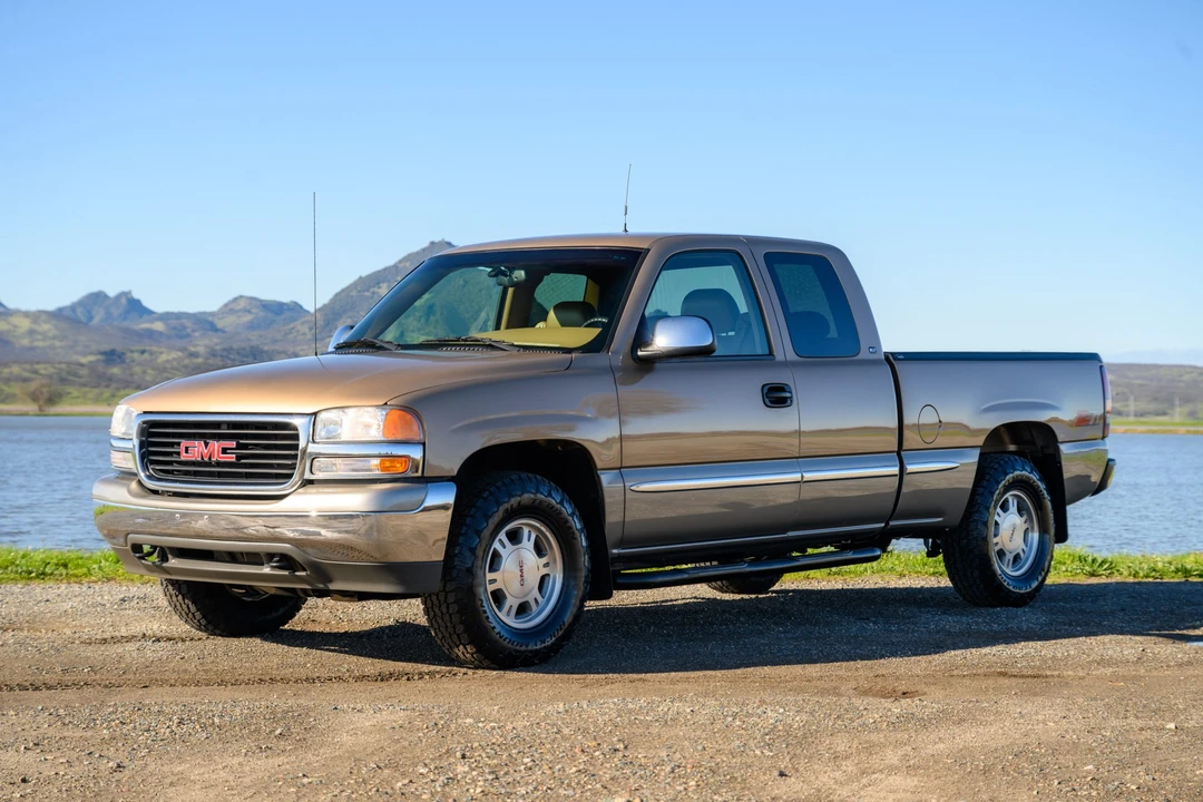 2000 GMC Sierra 2nd Gen - Image 10 of 31