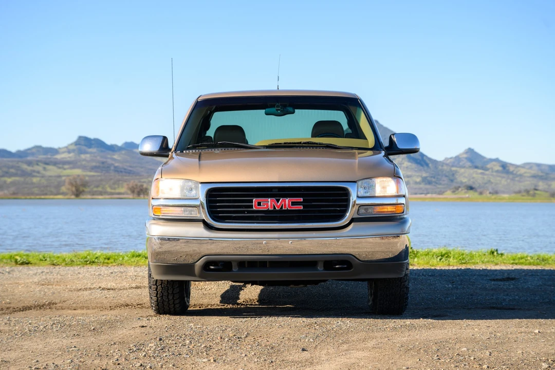 2000 GMC Sierra 2nd Gen - Image 13 of 31