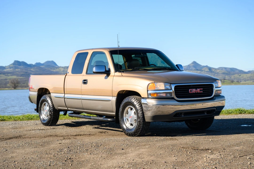 2000 GMC Sierra 2nd Gen - Image 17 of 31