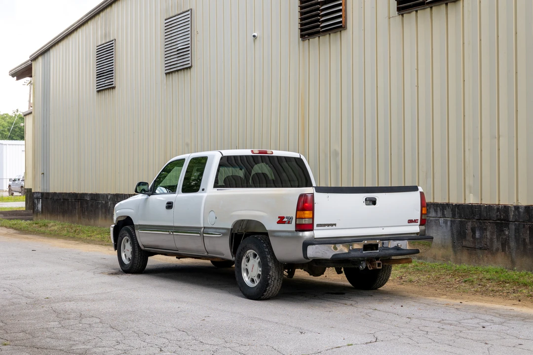 2000 GMC Sierra 1st Gen - Image 7 of 31
