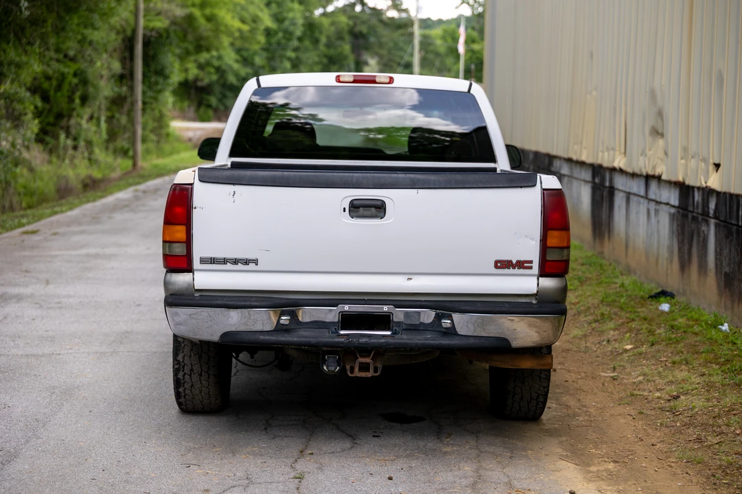 2000 GMC Sierra 1st Gen - Image 8 of 31
