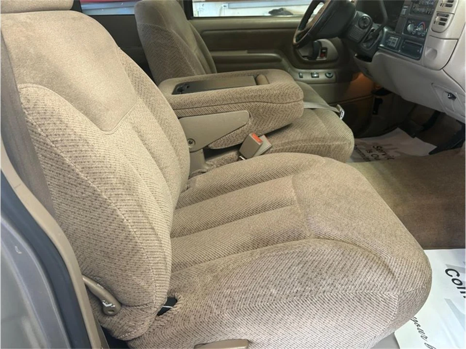 2000 GMC Sierra 1st Gen - Image 7 of 13