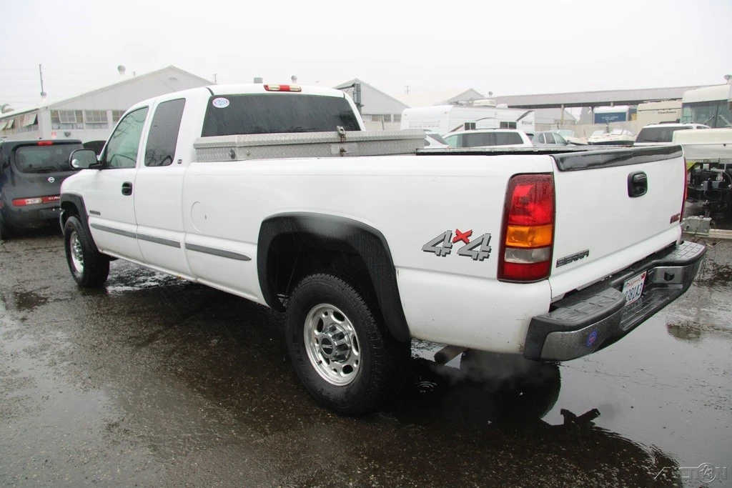 2000 GMC Sierra 1st Gen - Image 4 of 21