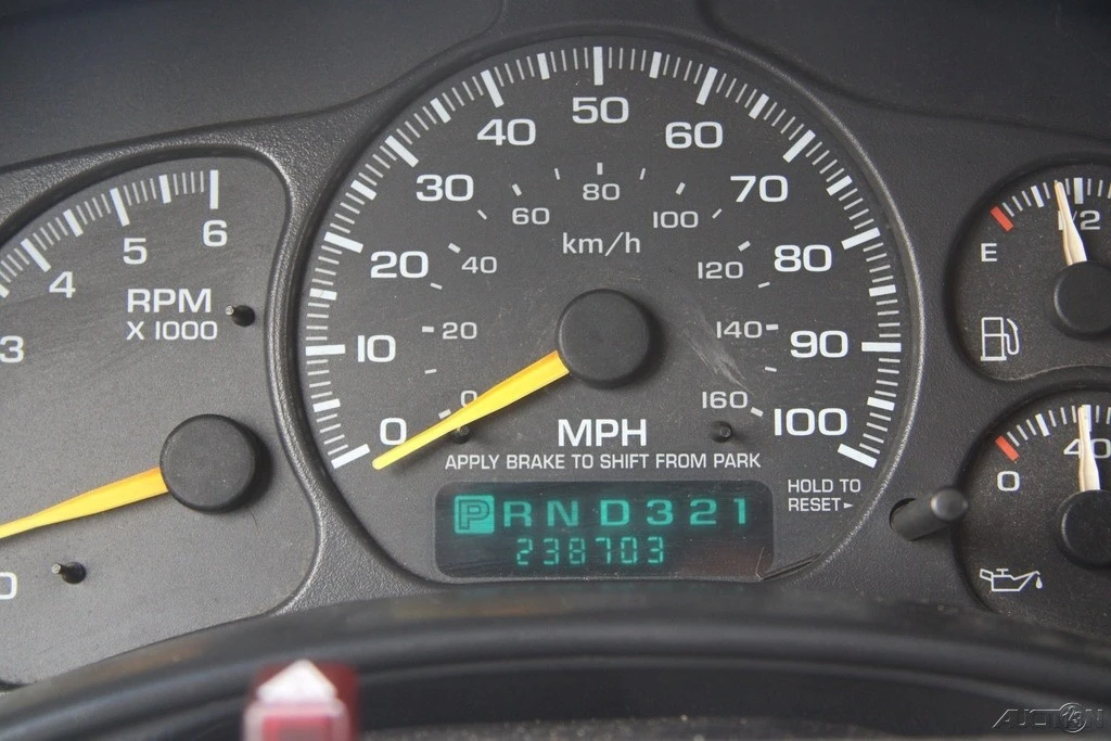 2000 GMC Sierra 1st Gen - Image 15 of 21