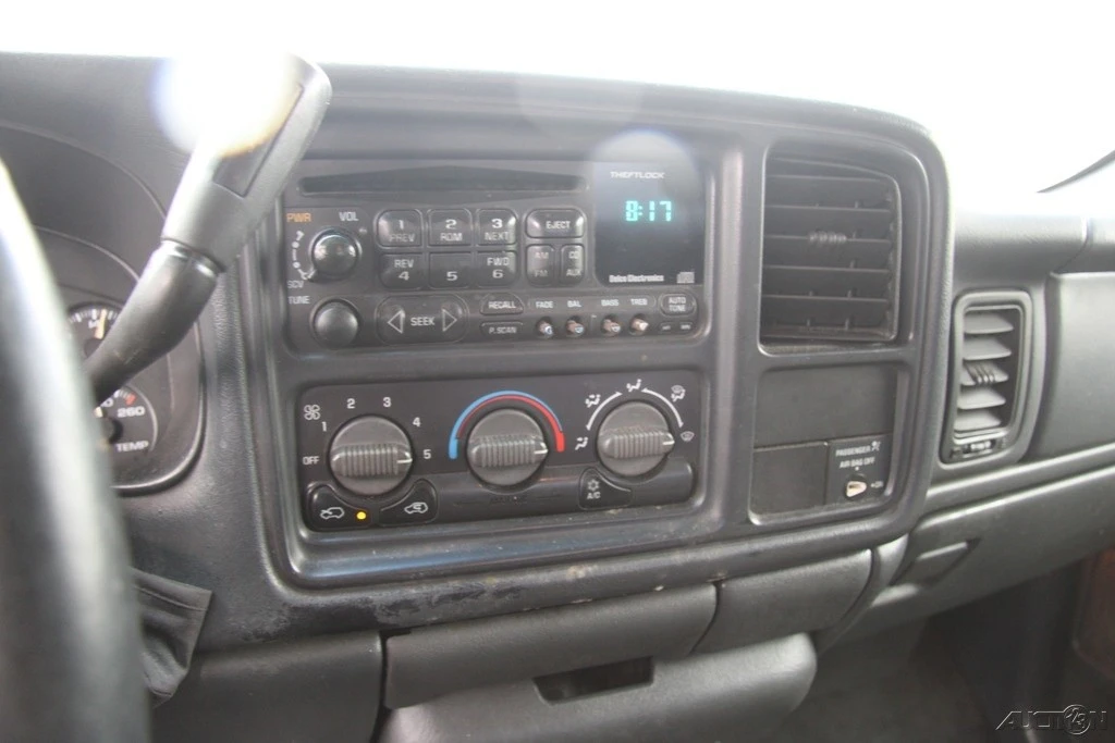 2000 GMC Sierra 1st Gen - Image 16 of 21