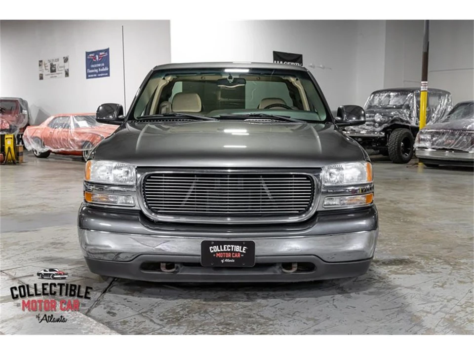 2000 GMC Sierra 1st Gen - Image 9 of 31