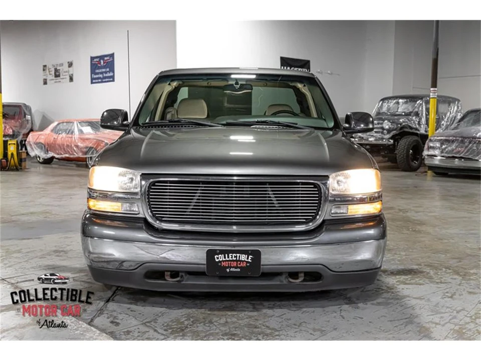 2000 GMC Sierra 1st Gen - Image 10 of 31