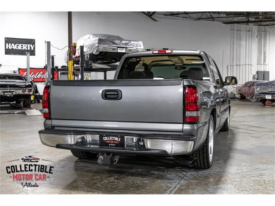 2000 GMC Sierra 1st Gen - Image 18 of 31