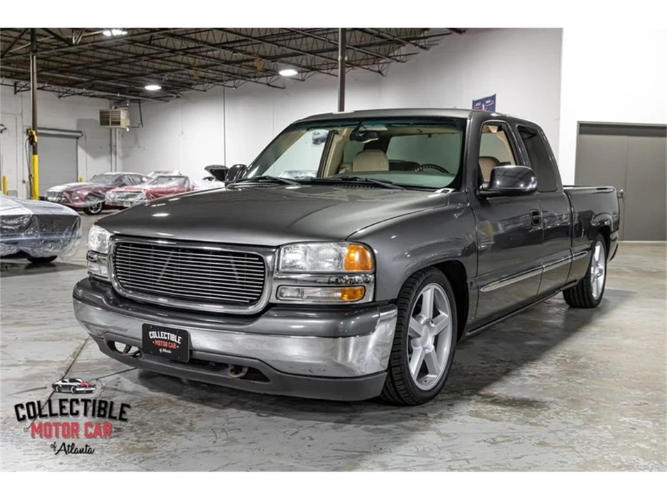 2000 GMC Sierra 1st Gen - Image 7 of 31