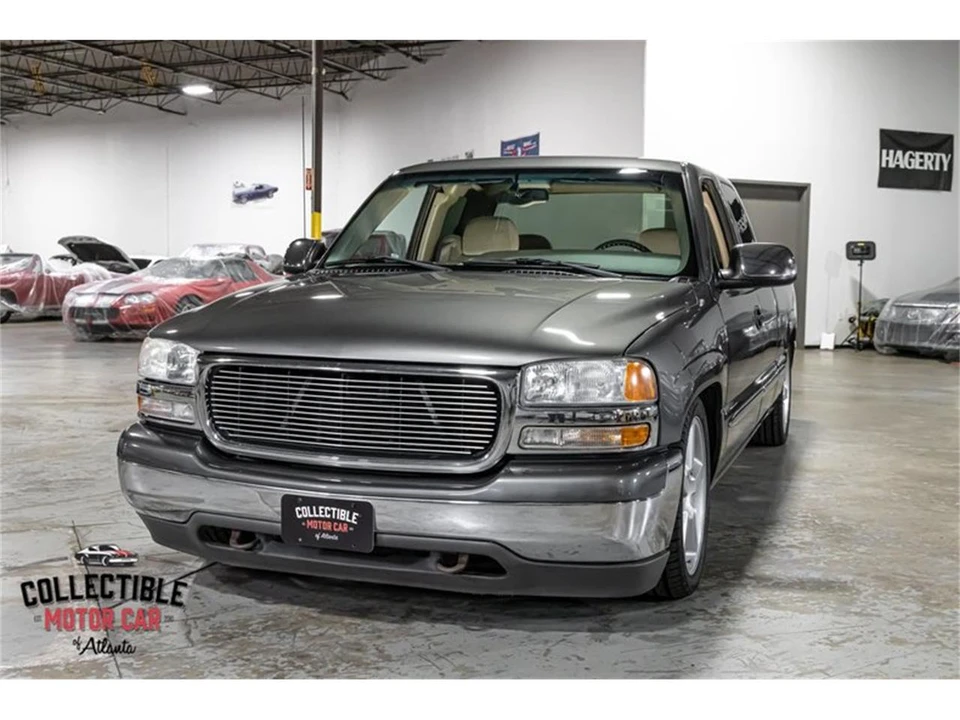 2000 GMC Sierra 1st Gen - Image 8 of 31