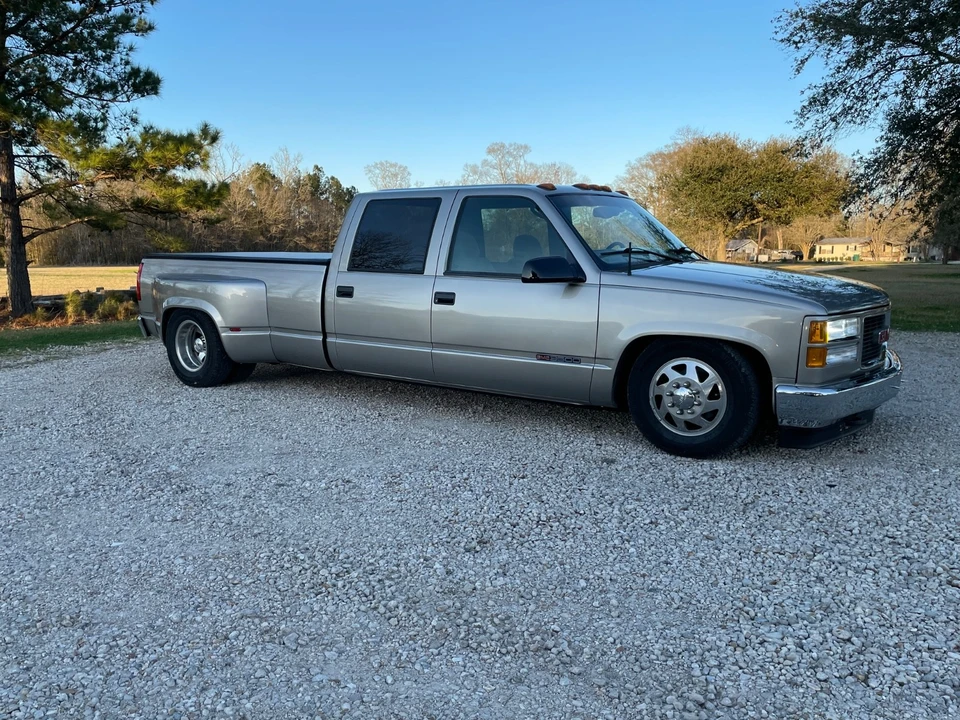 2000 GMC Sierra 1st Gen - Image 4 of 21