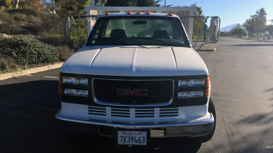 2000 GMC Sierra Heavy Duty 2nd Gen - Image 9 of 9