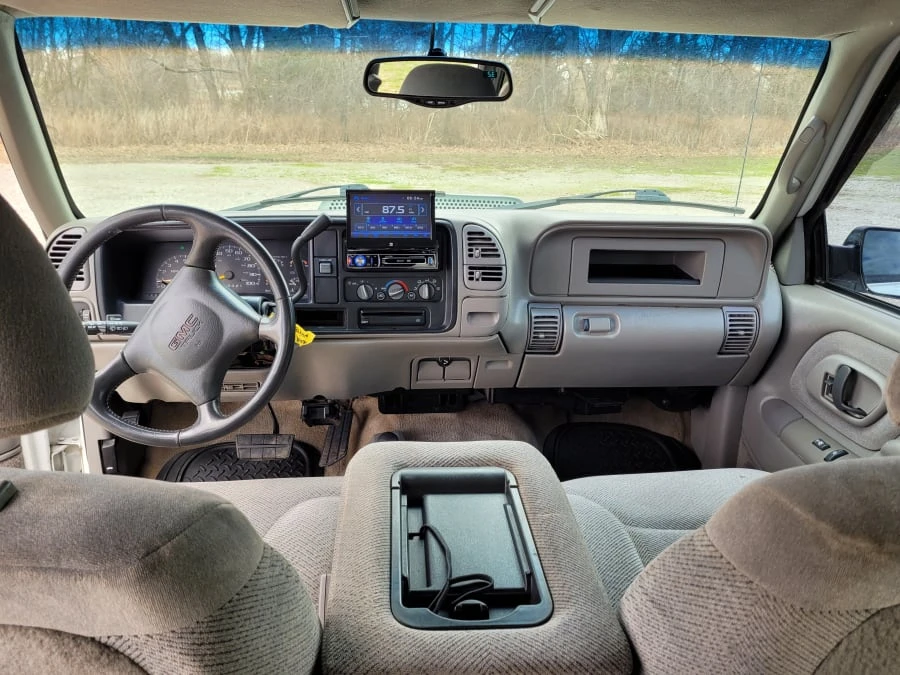 2000 GMC Sierra Heavy Duty 2nd Gen - Image 4 of 8