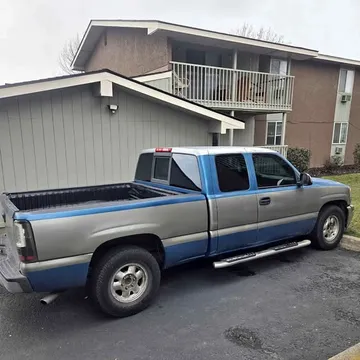 2000 GMC Sierra (Classic) 1500 Crew Cab 3 Door
