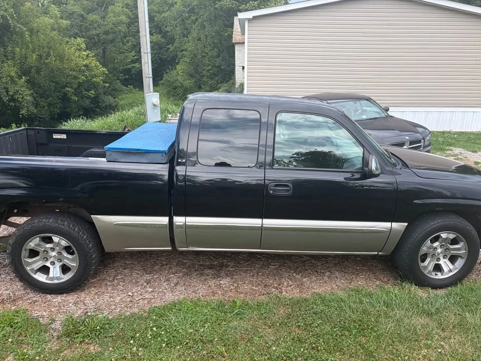 2000 GMC Sierra 2nd Gen - Image 7 of 9