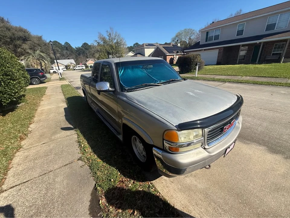 2000 GMC Sierra 1st Gen - Image 9 of 11