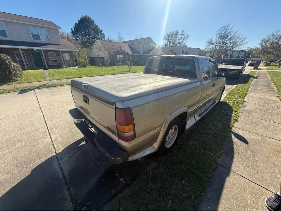 2000 GMC Sierra 1st Gen - Image 11 of 11