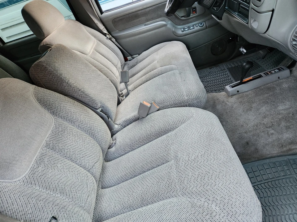 2000 GMC Sierra Heavy Duty 2nd Gen - Image 6 of 27