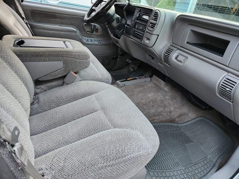 2000 GMC Sierra Heavy Duty 2nd Gen - Image 10 of 27
