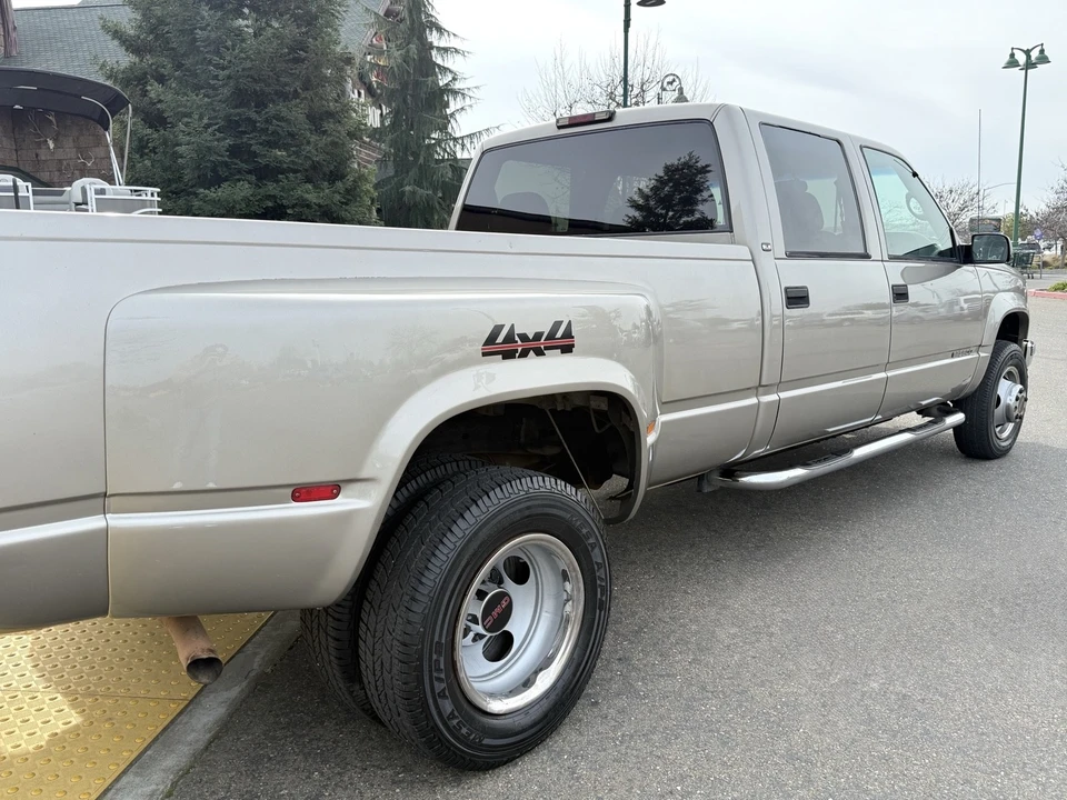 2000 GMC Sierra 1st Gen - Image 3 of 20
