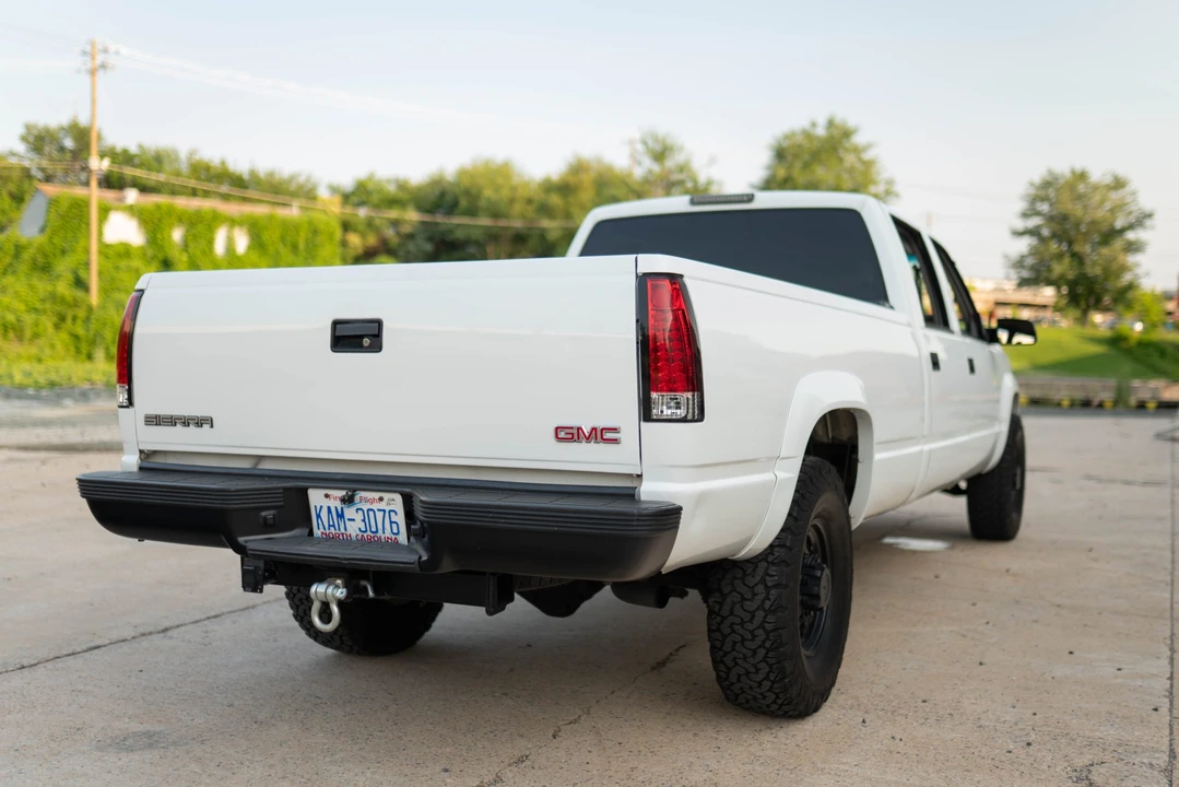 2000 GMC Sierra 1st Gen - Image 10 of 31