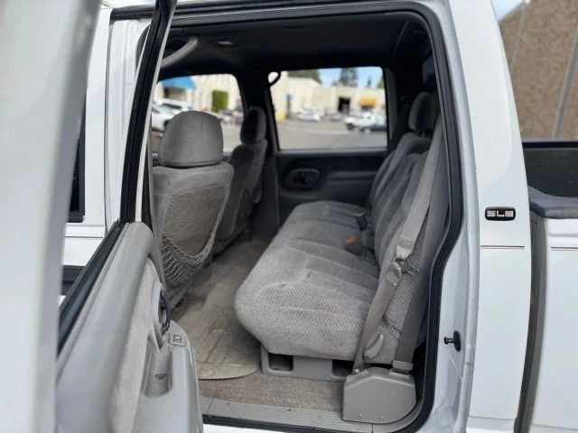 2000 GMC Sierra 2nd Gen - Image 16 of 31