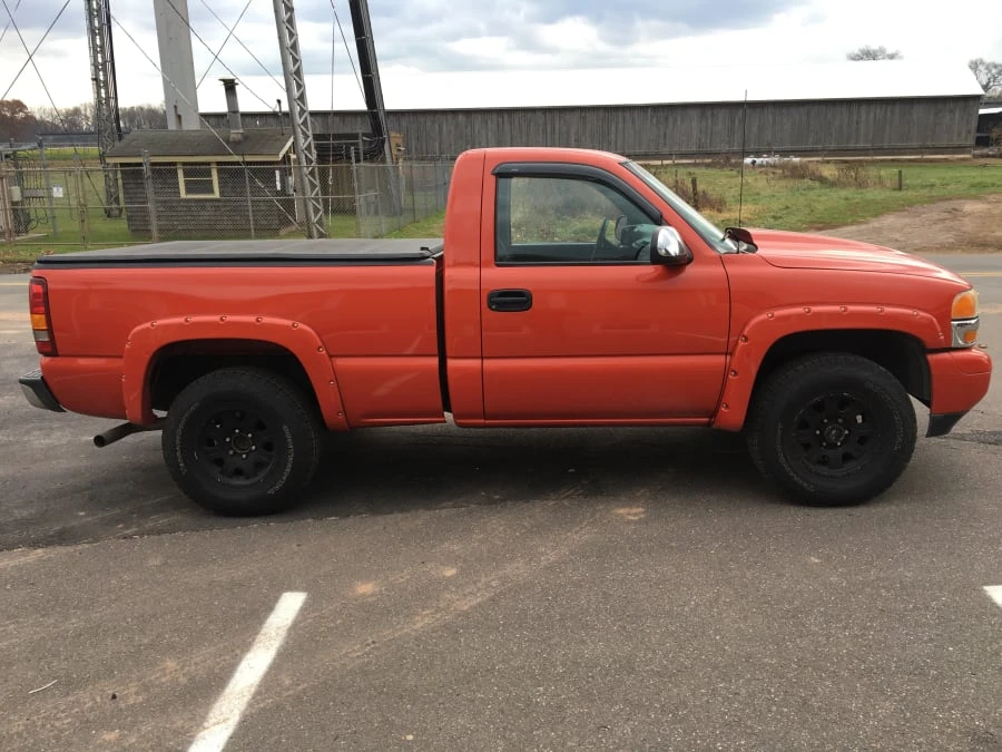 2000 GMC Sierra 2nd Gen - Image 8 of 9