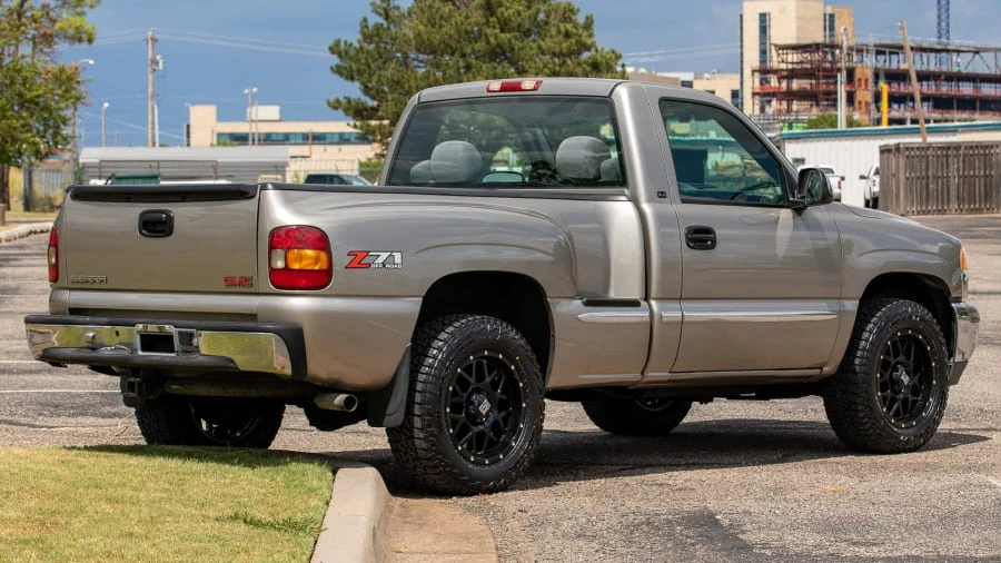 2000 GMC Sierra 2nd Gen - Image 14 of 22